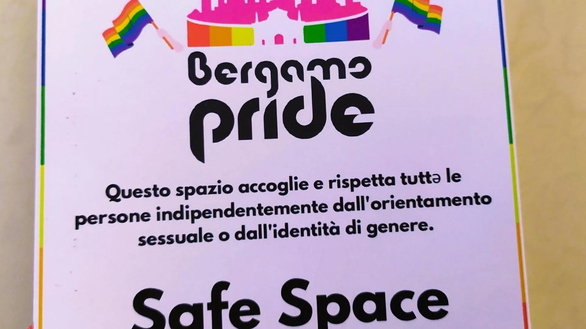 L'Ibiscus E Il Mare Daire Bergamo İtalya
